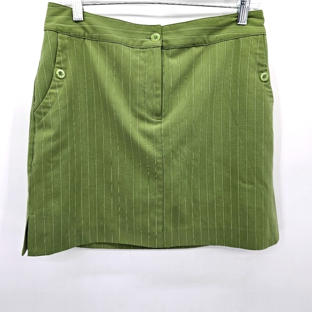 Izod XFG Stretch Green Pin Stripe Golf Active Skort Womens Size 6